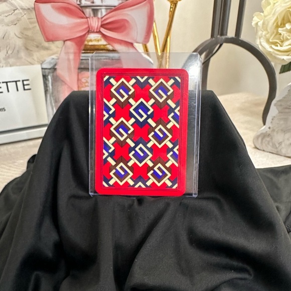 Gucci Collectable Black 9 of Spades Playing Card - Picture 2 of 2